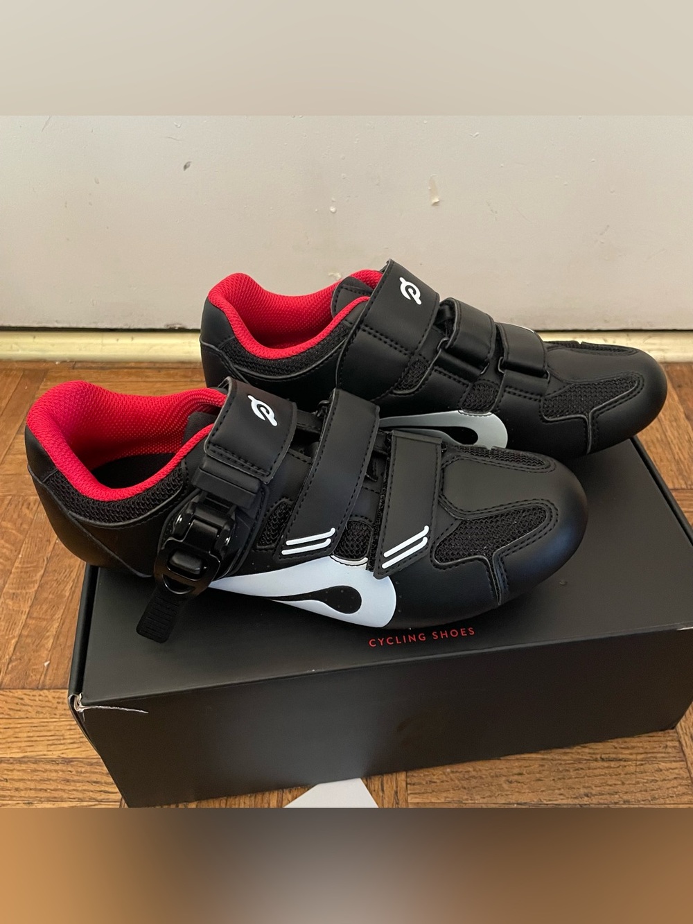 Peloton Cycling Shoes - NEW IN BOX - Size 38 - Picture 6 of 9